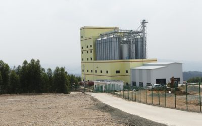 The latest grinding and mixing machinery in the feed mill have been imported from a Swiss company.